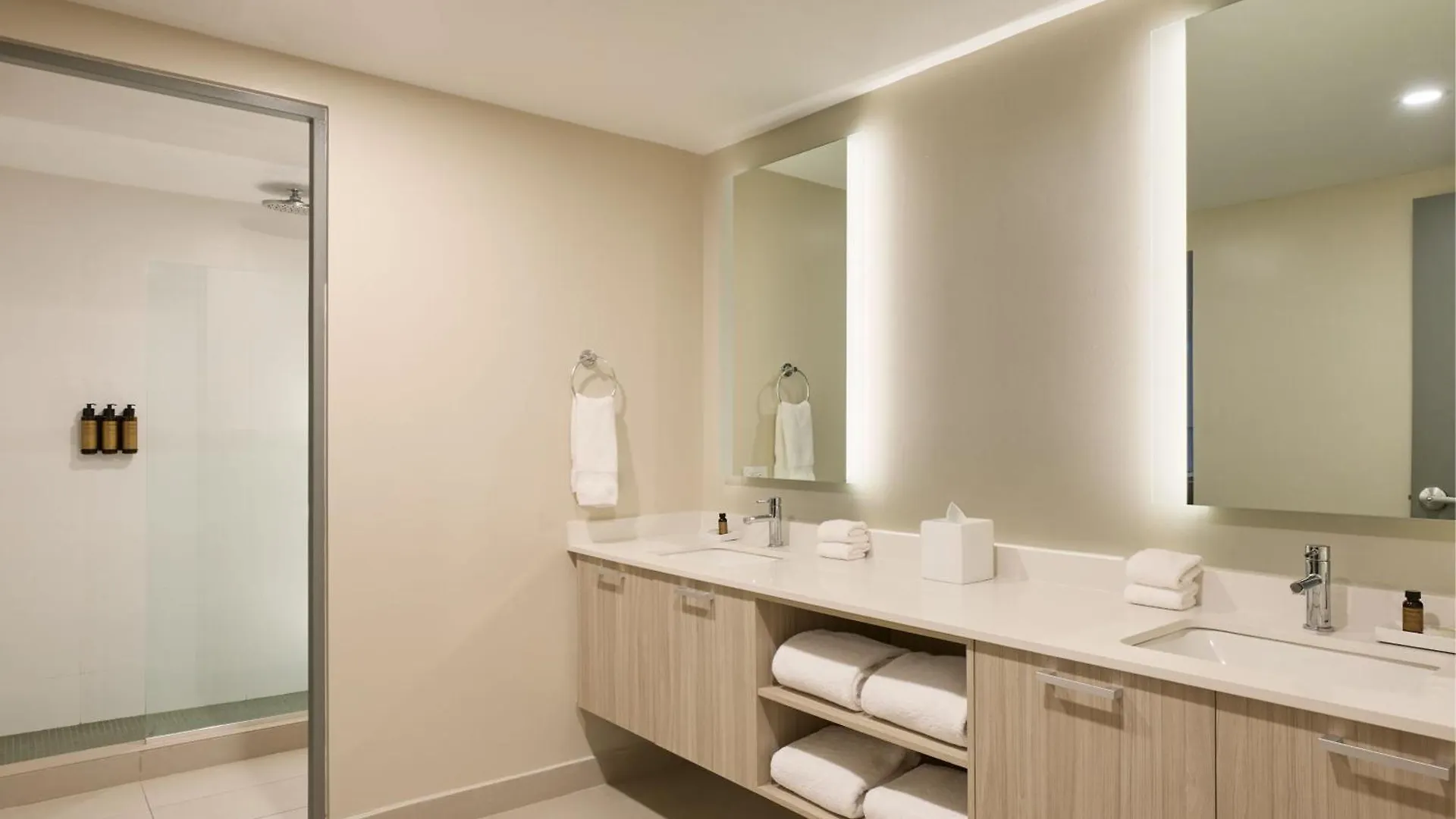 Hotel Casa Costera, Isla Verde Beach, Apartments By Marriott Bonvoy San Juan