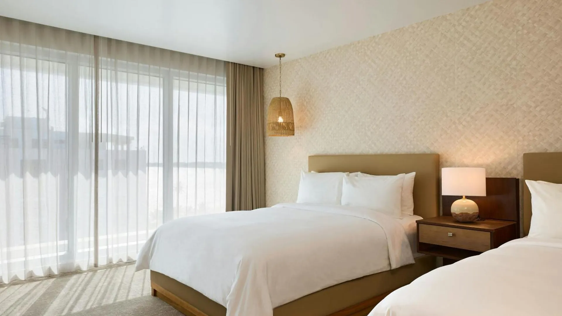 Hotel Casa Costera, Isla Verde Beach, Apartments By Marriott Bonvoy San Juan